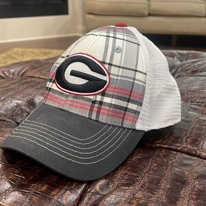 Plaid Georgia Bulldogs one-size trucker cap
